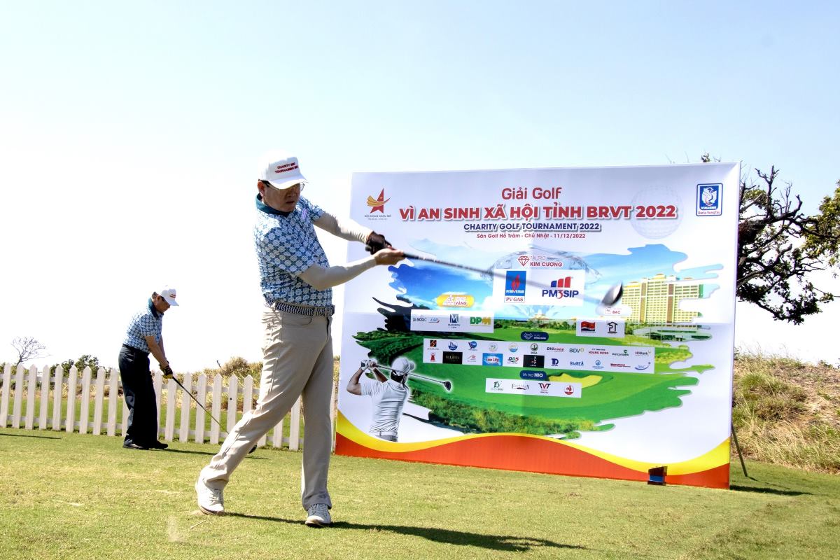 Hơn 100 golfer tham gia Giải Golf "Vì an sinh xã hội" lần II năm 2023