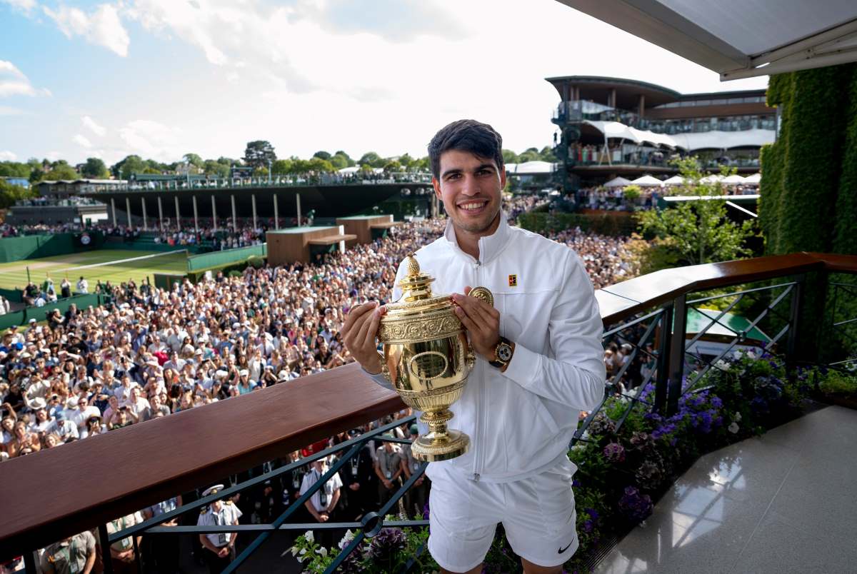 Carlos Alcaraz vô địch Wimbledon sau chiến thắng 3-0 trước Djokovic ở trận chung kết. Ảnh: Wimbledon