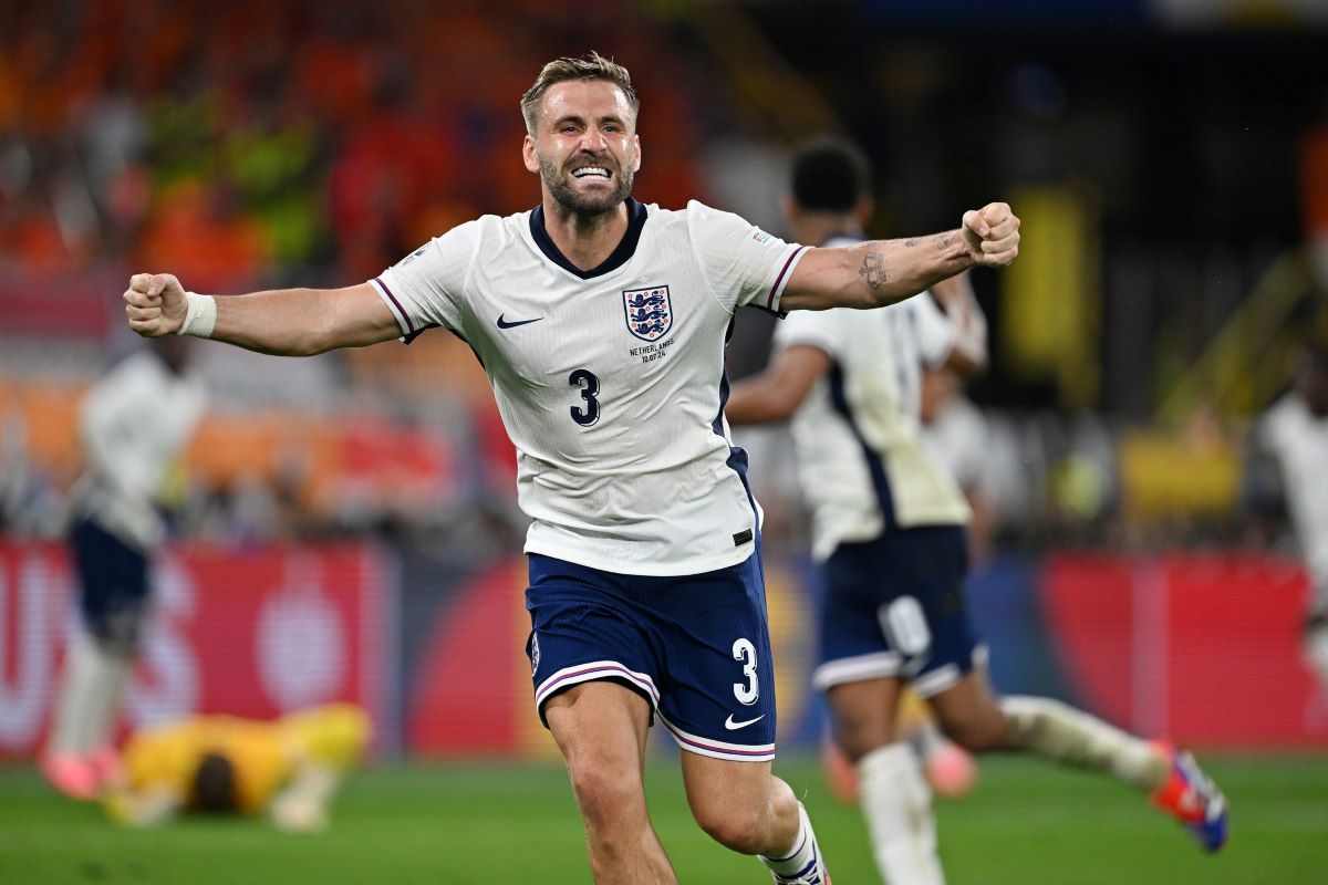 Luke Shaw là 1 trong số các cầu thủ tuyển Anh bị chấn thương hoặc không có tình trạng thể lực tốt nhất tại EURO 2024. Ảnh: FA