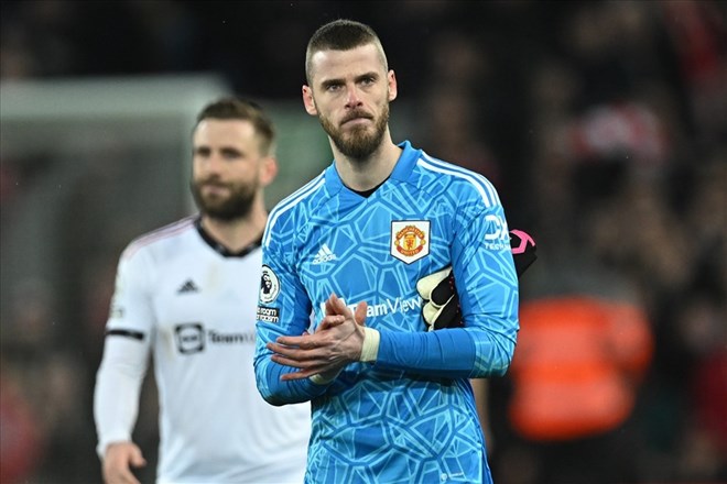 David De Gea rất hận Erik ten Hag vì đã thải loại anh sau khi đưa Andre Onana về Old Trafford. Ảnh: AFP