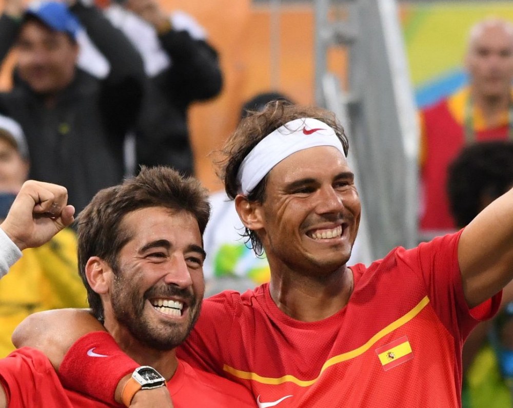 Nadal từng giành huy chương vàng Olympic Rio 2016 cùng Marc Lopez. Ảnh: Olympic