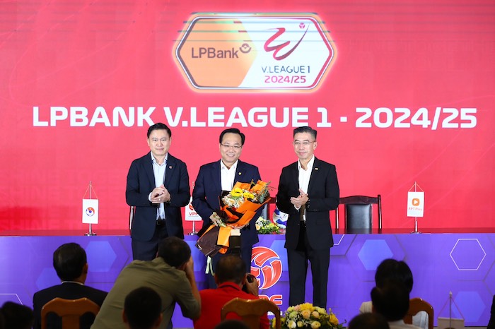 VPF công bố nhà tài trợ mới của V.League